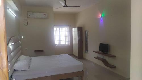 Standard Double Room with Fan