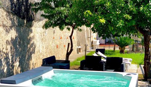 Standard Apartment with Spa Bath and Terrace