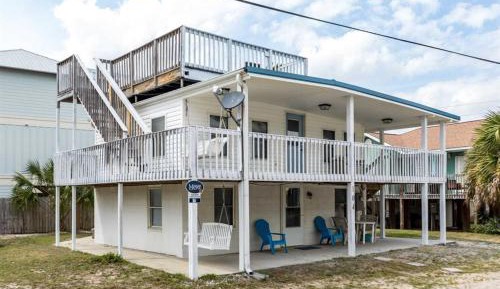 Two Bedroom Holiday Home