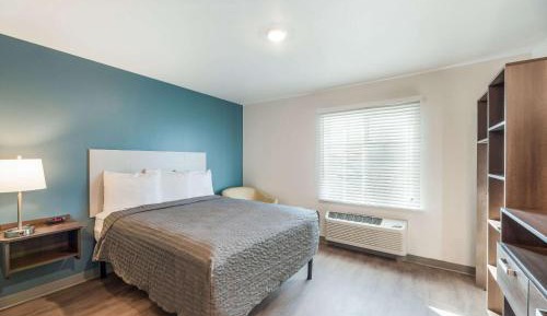 Standard Queen Room - Non Smoking