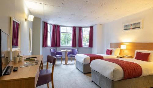 Standard Twin Room