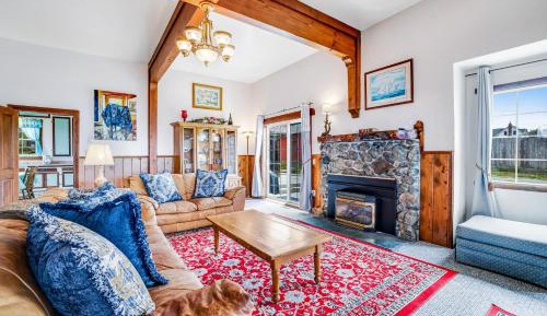 Four bedroom holiday home 
