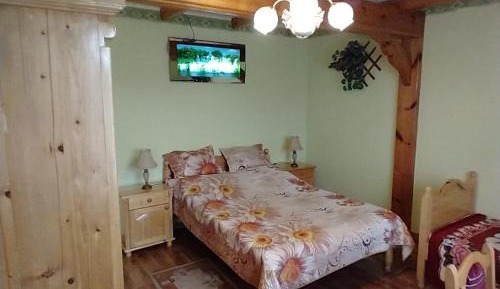 Triple Room with Private Bathroom