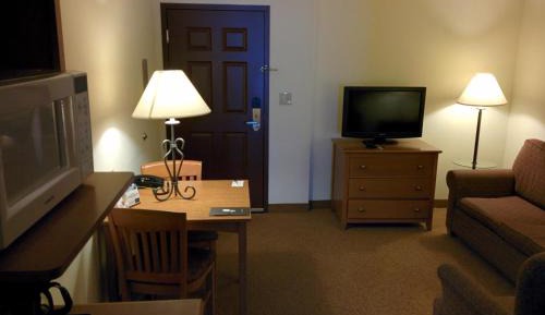 One-Bedroom Suite with Two Queen Beds and Sofa Bed - Non-Smoking