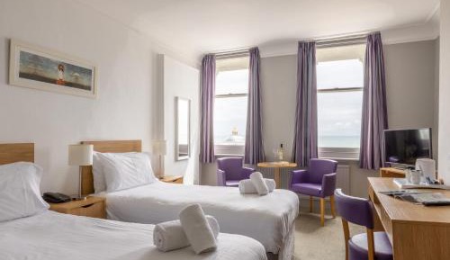 Standard Twin Room with Sea View
