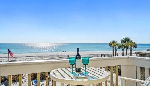 Three-Bedroom Townhouse with Sea View - 7