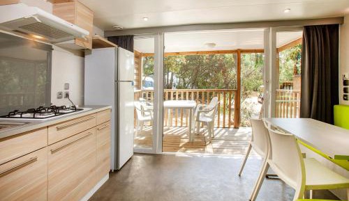 Mobile Home I (4 Adults) Private Sanitary Facilities and Air Conditioning 
