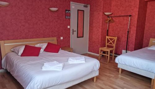Triple Room with Private Bathroom
