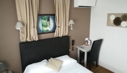 Double Room with Shower