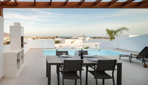 Villa with Sea View