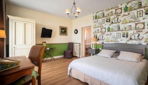 Double Room with Private Bathroom