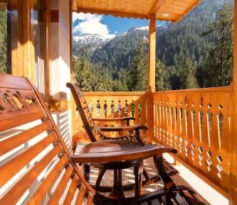Deluxe Family Suite