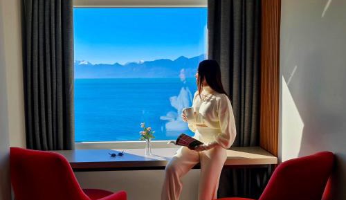 Suite with Sea View