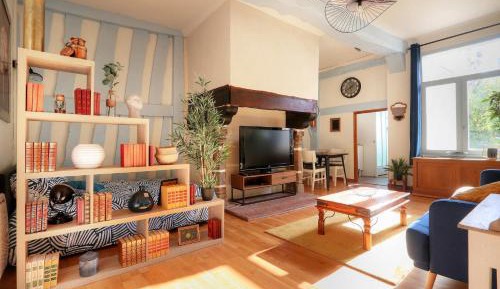 Studio Apartment
