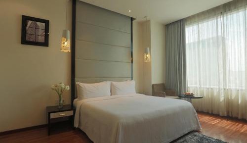 Deluxe Suite With 10% off on Food & Soft Beverage