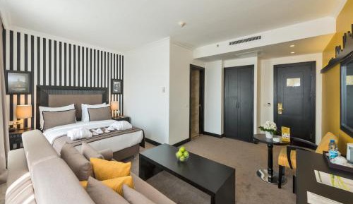 Grand Deluxe Double Room