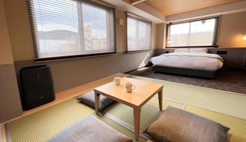 Queen Room