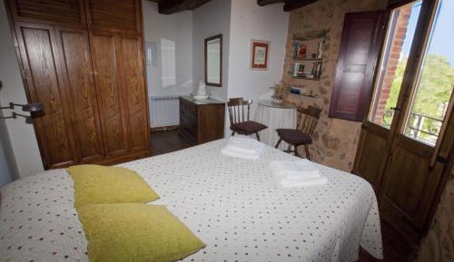 Double with Shared Bathroom
