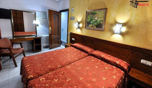 Economy Double or Twin Room