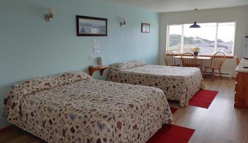 Superior Queen Room with Two Queen Beds