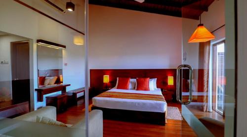 Suite with Early Check-in / Late Check-out on availability, 15% discount on Additional Food & Beverage