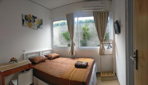 Double Room with Pool View