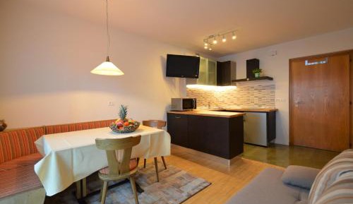 One-Bedroom Apartment with Balcony