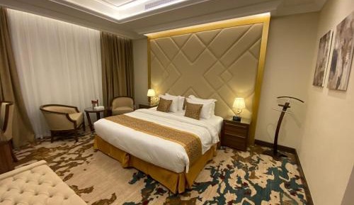 Standard King Room