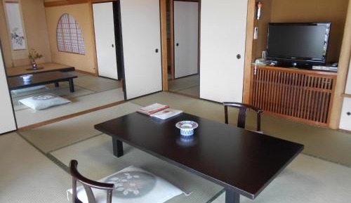 Standard Japanese-Style Room