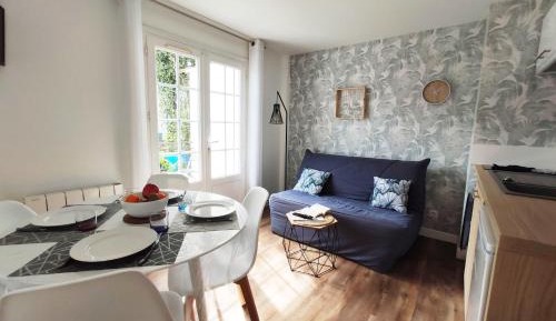 Standard Apartment