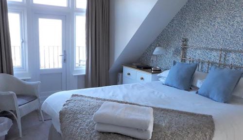 Double Room with Balcony and Sea View