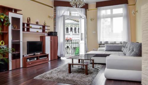 Yellow Home - Luxury Two-Bedroom Apartment with Balcony - 2. Révay köz Budapest 1065