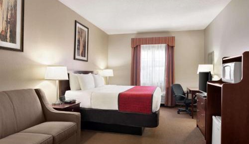 Deluxe King Room - Non-Smoking