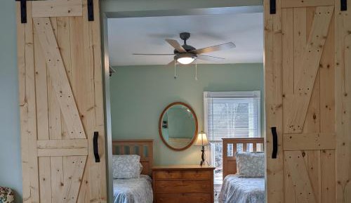 Suite with Lake View