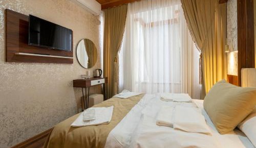 Large Single Room