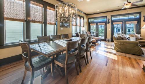 Four-Bedroom Holiday Home