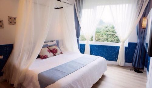 Double Room with Mountain View