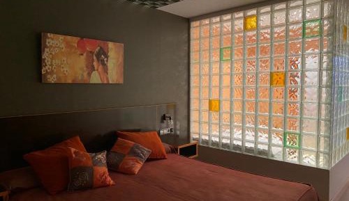 Deluxe Suite with Spa Bath