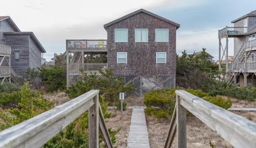 Four bedroom holiday home 