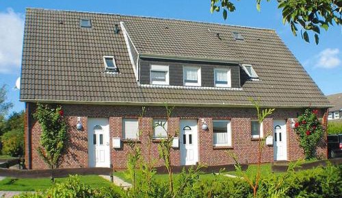 Two-Bedroom Holiday Home