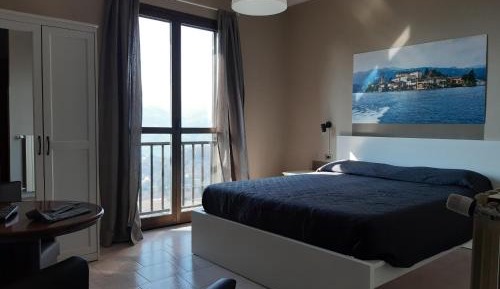 King Room with Lake View