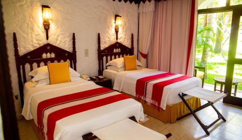 Deluxe Twin Garden View Room