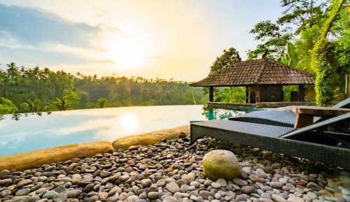 Royal One-Bedroom Villa with Private Pool