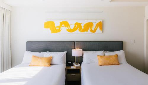Standard Double Room with Two Double Beds and City View