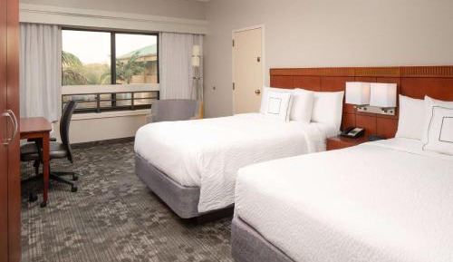Mobility Accessible Guestroom Two Queens Roll-In Shower