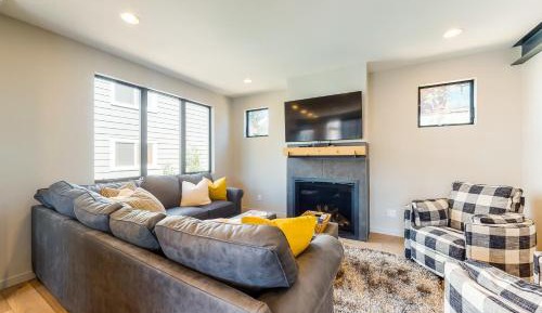Four bedroom holiday home 