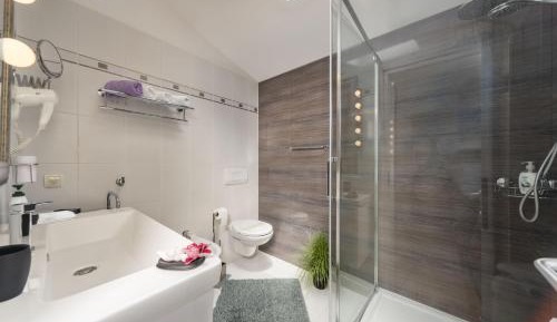 Luxury Apartment
