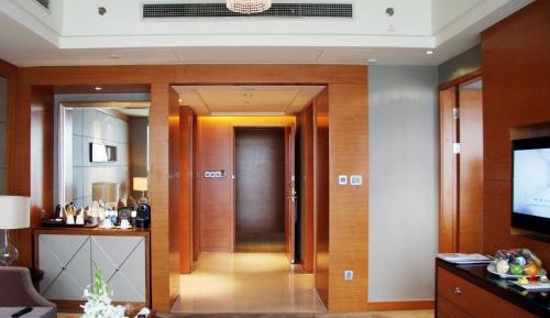 Grand Deluxe King Room