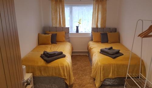 Deluxe Twin Room