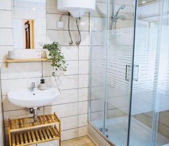 Double Room with Private External Bathroom